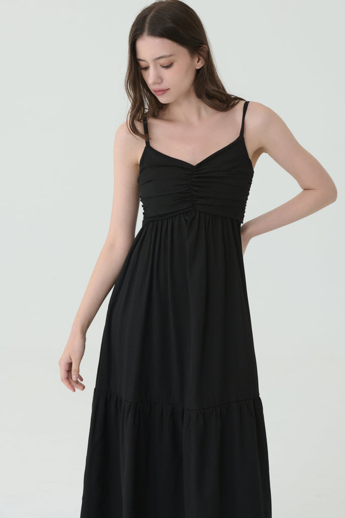 Bare layer dress in black