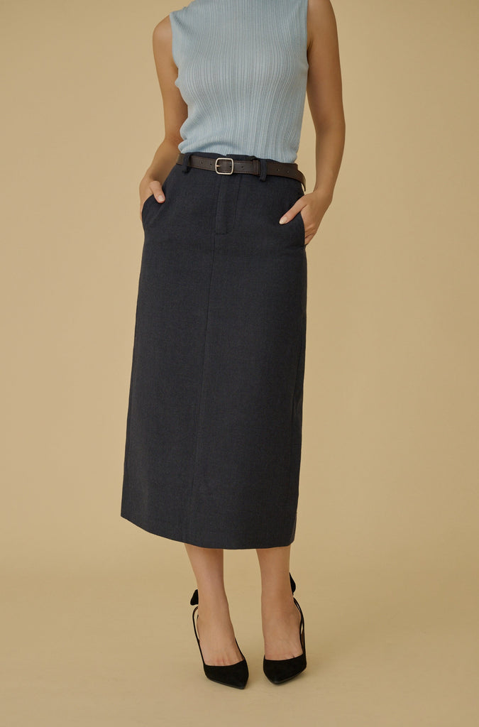 Finest look Wool blend midi skirt with belt in grey