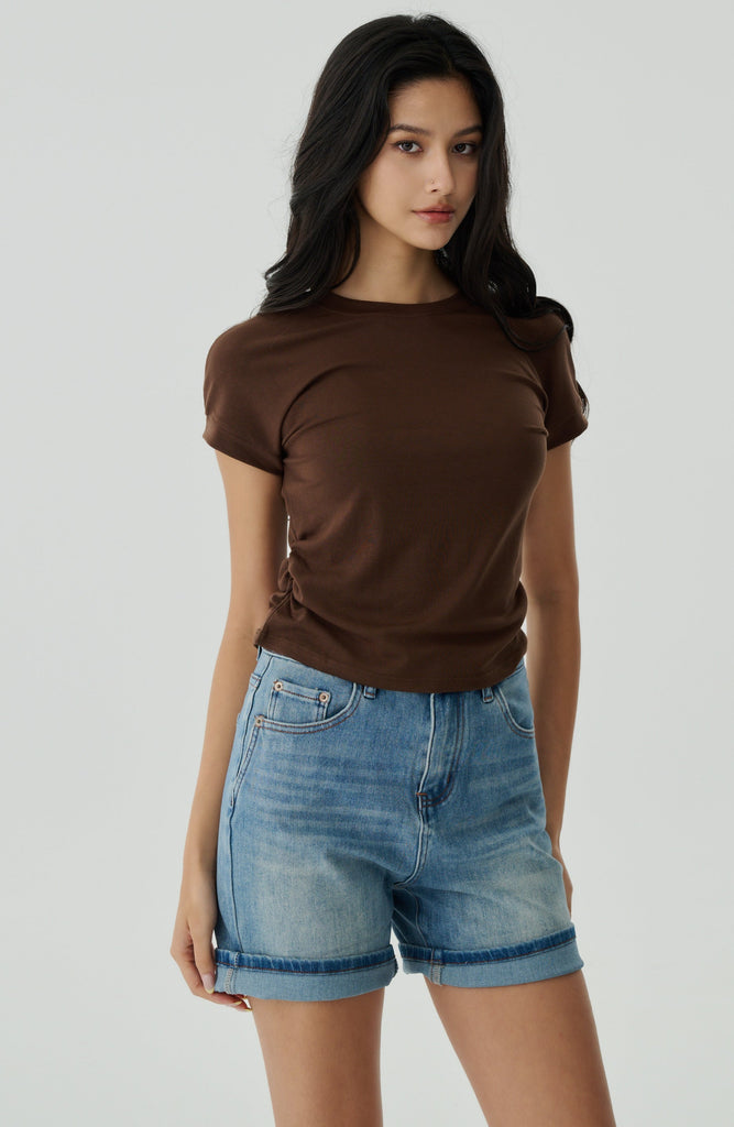 Side ruching elastic top in brown