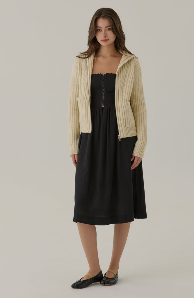 Chilly zip-up knitted jacket in beige