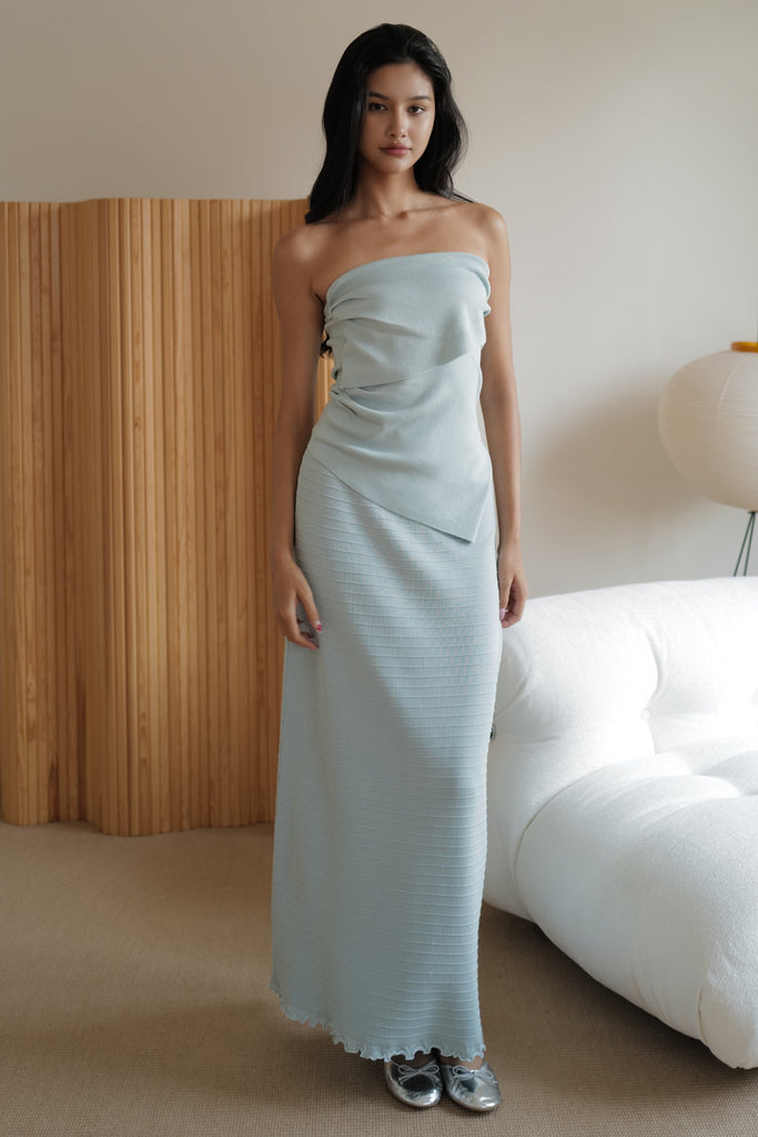 All the way Knit Skirt in blue