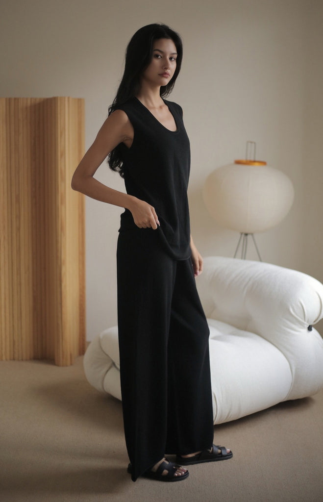 Gemma soft knit wide-leg pants in black