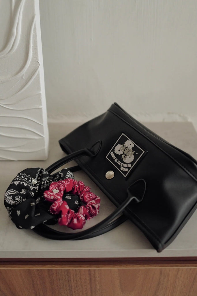 By Abby Bonjour Bag 真皮手提小包 - Black
