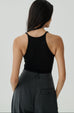 Sporty and chic bra top in black