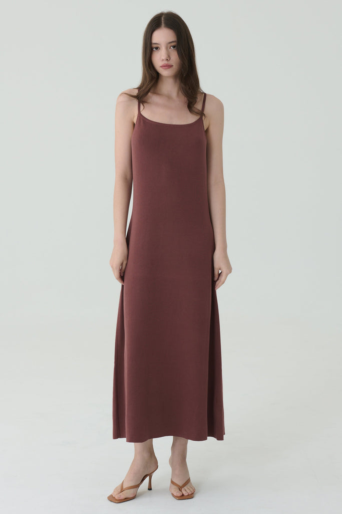 Alexa cooling knit dress in red