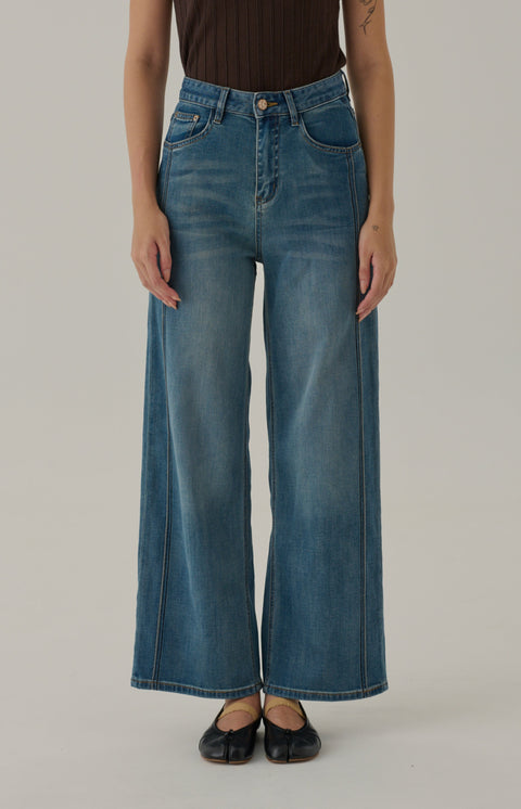 Never get old denim jeans