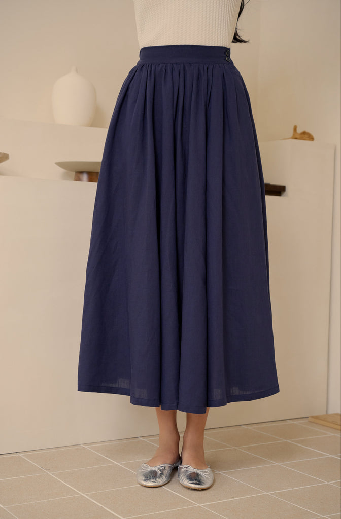 False alarm linen skirt in navy